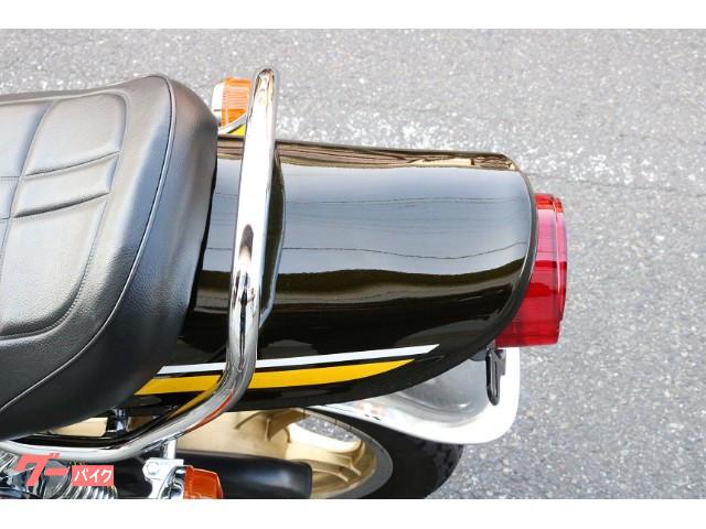 カワサキ Z－I1973年 タイガーカラー 新品外装 エンジン