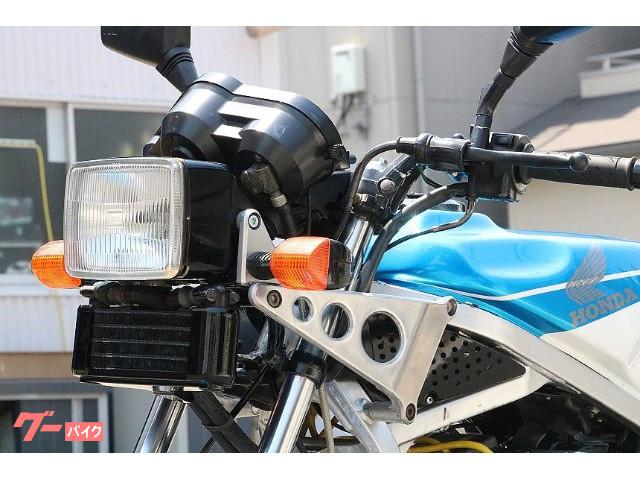 ホンダ ｃｂｒ４００ｆ 純正角目ヘッドライト カスタムペイント 新品マフラー ｒｅｖ作動 愛知県 旧車専門店 東海オート中川店 b の中古バイク 新車バイク Goo バイク情報