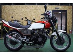 ホンダ　ＣＢＸ４００Ｆ　赤白１型　フルＢＥＥＴ　フル国内物　昭和５７年７月登録　ルーザー管　２型エンジン　当時物　カスタム多数　ＣＩＢＩＥ
