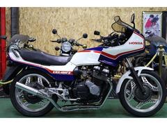 CBX400Fインテグラカウル取り付け（旧車専門店 東海オート中川店の作業