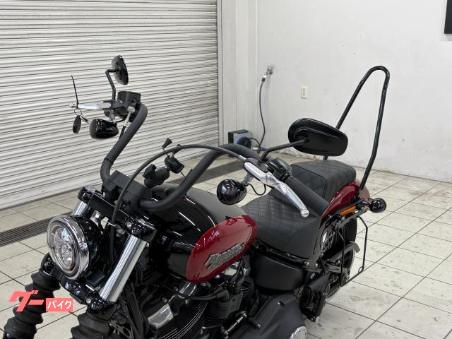 ストリートボブFXBB シート　サドルマン FXBB ストリートボブ、FXST ソフテイルスタンダード用Saddlemen