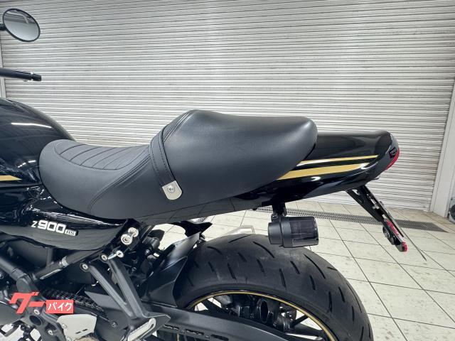 カワサキ Z900RSカフェ ノーマルマフラー ハリケーンハンドル