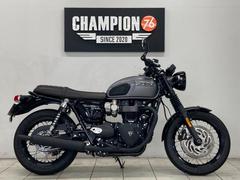 ＴＲＩＵＭＰＨ　ボンネビルＴ１２０　Ｂｌａｃｋ　２０２４年モデル　バーエンド　ヒートグリップ　スライダー　ＬＥＤウィンカー　ＥＴＣ　ＡＢＳ