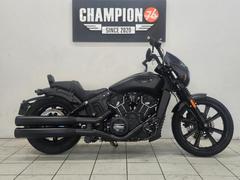 ＩＮＤＩＡＮ　スカウト　ローグ　水冷Ｖ型２気筒　純正マフラー　フロントフェアリング　バーエンドミラー　シーシーバー　２人乗登録　ＥＴＣ２．０