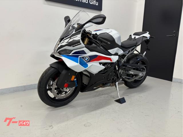 BMW S1000RR M BMW M M M M 2026 — миниатюра 2