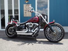 ＨＡＲＬＥＹ−ＤＡＶＩＤＳＯＮ　ＦＸＳＢ　ブレイクアウト　ＡＮＤＲＥＷＳ２１Ｈハイカム・パワービジョンＥＦＩ・２６０タイヤ・バックギヤ