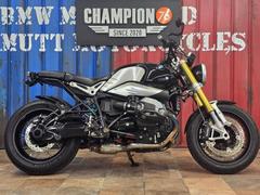 ＢＭＷ　Ｒ　ｎｉｎｅＴ　アクラボビッチ　ＮＩＴＯＮリアショック　ＢＡＢＹＦＡＣＥステップキット　エンジンヘッドカバー　フェンダーレス