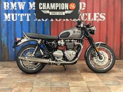 ＴＲＩＵＭＰＨ　ボンネビルＴ１２０　４バーバッジ　グラブレール　グラブバー　リザーバーキャップ　グリップヒーター　モダンクラシック