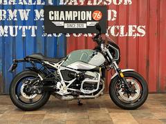 ＢＭＷ　Ｒ　ｎｉｎｅＴ　ピュア　ジキル　＆　ハイド　エキゾースト　ビキニカウル　左右純正サドルバッグ　Ｋ＆Ｈなど多数