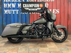 ＨＡＲＬＥＹ−ＤＡＶＩＤＳＯＮ　ＦＬＨＸＳ　ストリートグライドスペシャル　ＫＬＯＣＫ　ＦＬＡＲＥウインドシールド　Ｋ＆Ｈソロ　タンデムシート　など