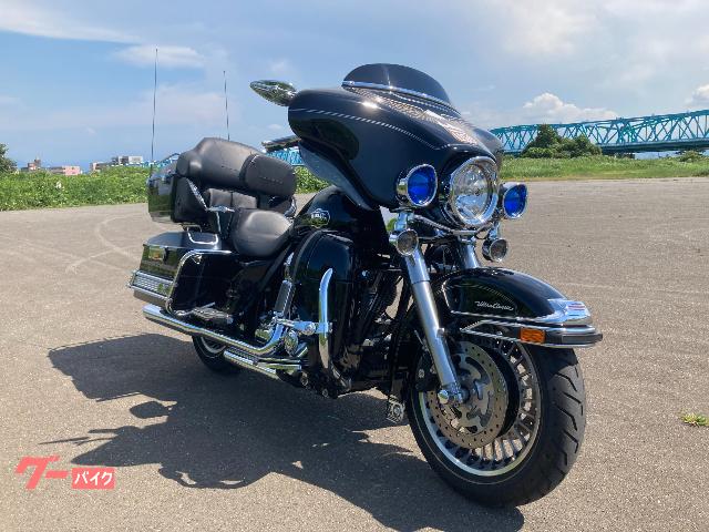 FLHXSE1800CVO タンク 黒/青 6100207 ハーレー 純正 中古 バイク