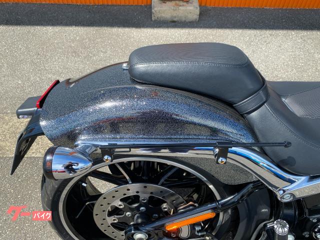 Harley-Davidson 純正パーツ ！ブレイクアウト ブレイクアウトを見てほしい - Harley-Davidson® 幕張