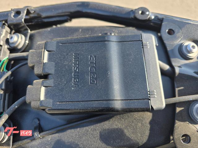 TRIUMPH 900 ETC2.0 QUAD LOCK — миниатюра 4