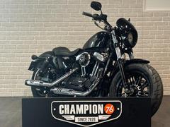 ＨＡＲＬＥＹ−ＤＡＶＩＤＳＯＮ　ＸＬ１２００Ｘ　フォーティエイト　グリップ　ウインカーエクステンション　ＫａｎｄＨシート　ミラーウインカー　北米マフラー　カウル