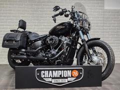 ＨＡＲＬＥＹ−ＤＡＶＩＤＳＯＮ　ＦＸＢＢ　ソフテイルストリートボブ　ＨＤウィンドスクリーン　ＨＤエンジンガード　ラインハートエアクリーナー　Ｓ＆Ｓスリップオン