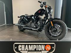 ＨＡＲＬＥＹ−ＤＡＶＩＤＳＯＮ　ＸＬ１２００Ｘ　フォーティエイト　ヒートグリップ　エンジンガード　タンクキャップ　コブラサイレンサー　サイドバッグ　サイドナンバー