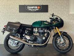 ＴＲＩＵＭＰＨ　スラクストン１２００ＲＳ　ファイナルエディション　ＥＴＣ　ＵＳＢポート　トライアンフサイドバッグ　ブレーキ・シフトレバー