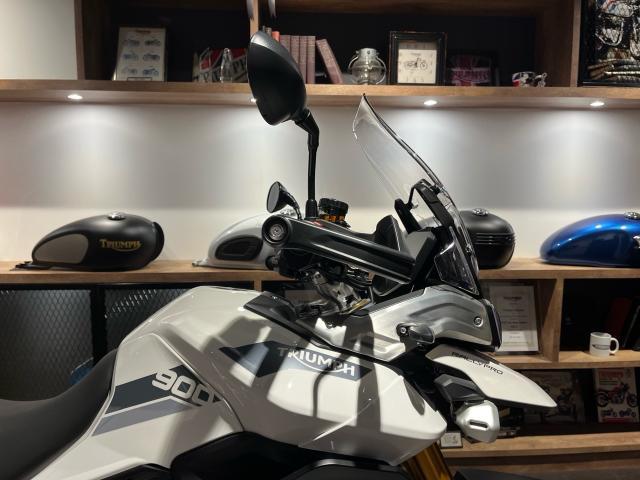 タイガー900ラリー PRO 登録未使用車