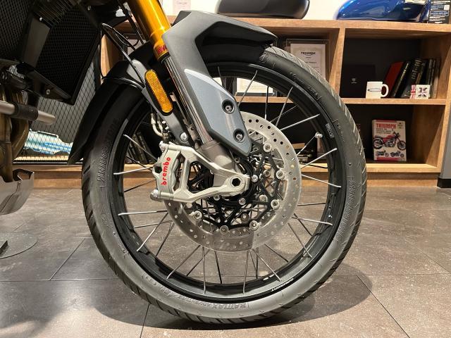 タイガー900ラリー PRO 登録未使用車
