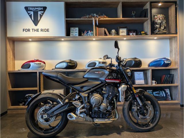 トライデント660 登録済み未使用車