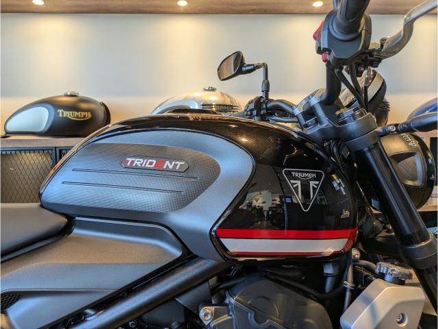 トライデント660 登録済み未使用車