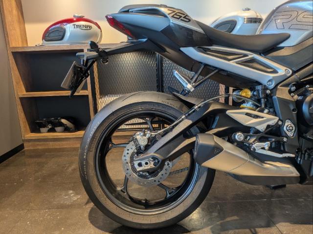 ストリートトリプル765RS デモアップ車