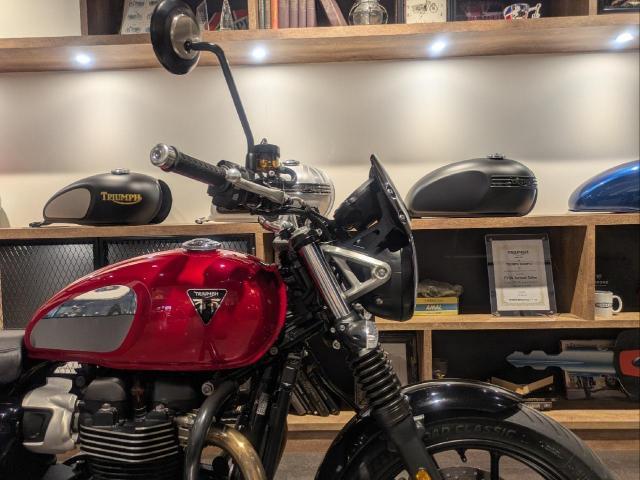 スピードツイン900 クロームエディション ETC2．0 USB エンジンガード