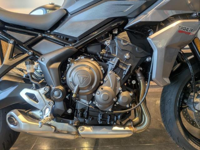 タイガースポーツ660 デモアップ車