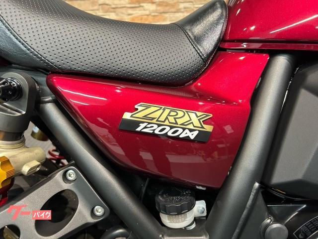 カワサキ ＺＲＸ１２００ ＤＡＥＧ ストライカー製サイレンサー ゲイル