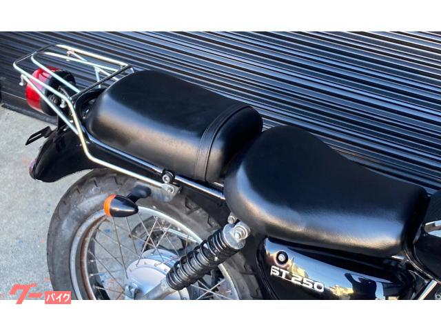 ST250 売り切り！1円スタート！エンジン好調！ノーマル車！リアキャリア付！女性にもオススメ！ローン可！全国配送可能！福岡佐賀長崎 Yahoo!オークション -「st250キャリア」の落札相場・落札価格