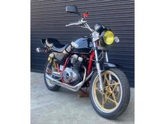 スズキ　ＧＳＸ２５０Ｅ　ゴキ　赤フレーム　改マフラー　改ハンドル　タックロールシート　キャストホイール　改テール