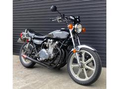 カワサキ　Ｚ１０００　ＫＺ１０００　Ａ２　１９７８年式　黒豆仕様　キャストホイール　改マフラー　改ハンドル　改シート　Ｚ１／Ｚ２パーツ多数