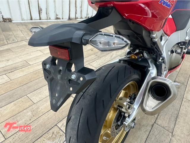 ホンダ ＣＢＲ１０００ＲＲ ＳＰ アグラスフレームスライダー 純正