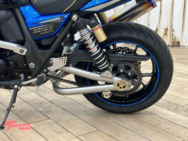 カワサキ ＺＲＸ１２００ ＤＡＥＧ ワイバーンクラシックマフラー フェンダーレス ＡＣＴＩＶＥサブフレーム エンジンスライダー｜ＣＨＡＭＰＩＯＮ７６  名古屋昭和橋店｜新車・中古バイクなら【グーバイク】