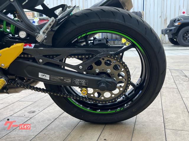 カワサキ Ninja ZX-4RR|CHAMPION76 カワサキ Ninja ZX-4RR|CHAMPION76