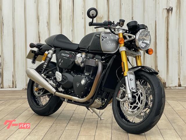 TRIUMPH スラクストン1200RS