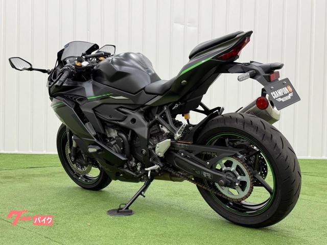 カワサキ Ninja ZX－4R SE ETC2．0 純正スライダー