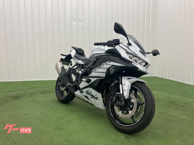 カワサキ Ninja ZX－4R SE 水冷4気筒 フレームスライダー
