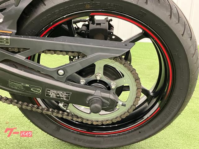 カワサキ Ninja ZX－4R SE 水冷4気筒 クイックシフター