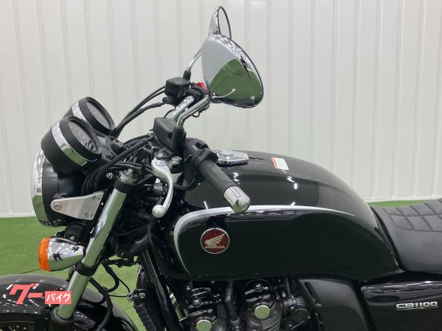ホンダ CB1100 ダークネスブラックメタリック 空冷4気筒