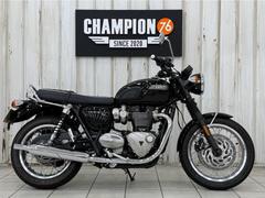ＴＲＩＵＭＰＨ　ボンネビルＴ１２０　ＣＨＩＧＥＥ前後ドラレコモニター付き　ＵＳＢ　純正可変式レバー　ＥＴＣ２．０　純正サイドバッグ