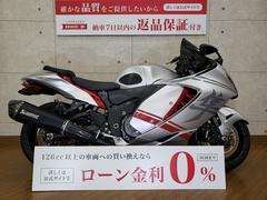 スズキ　ハヤブサ（ＧＳＸ１３００Ｒ　Ｈａｙａｂｕｓａ）　２０２２年モデル　現行型　アクラポビッチ製マフラー装備