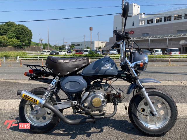 モンキー　外装新規塗装　フロントディスクブレーキ　Ｇクラフトスイングアーム　武川マフラー　キャブＯＨ