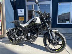 ＢＥＮＥＬＬＩ　レオンチーノ１２５　最新モデル　ＬＥＤヘッドライト・ＬＥＤテール・ＬＥＤウィンカー