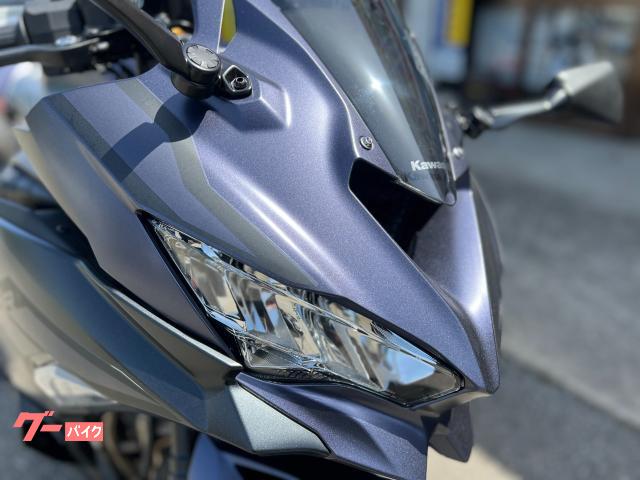 青島文化教材社 アオシマ 1/12 完成品バイク KAWASAKI Ninja ZX