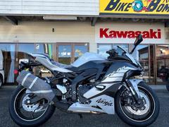 カワサキ　免許取得応援キャンペーン対象車輌。２０２５モデル　Ｎｉｎｊａ　ＺＸ−４Ｒ　ＳＥ