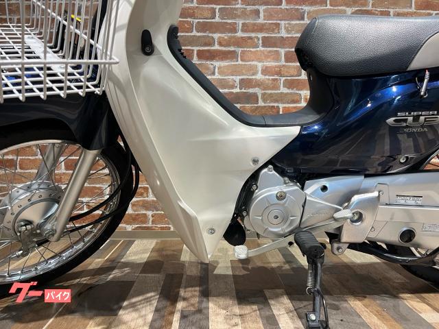 ホンダ スーパーカブ50 リヤボックス・フロントバスケット・スマホ