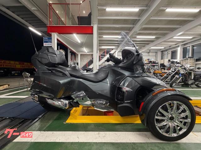 ｃａｎ−ａｍ　ＳＰＹＤＥＲ　ＲＴ　ＬＩＭＩＴＥＤ　オリジナル塗装・ＥＴＣ・ナビゲーション・グリップヒーター・減衰調整式サス等