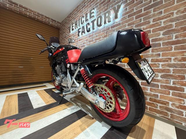スズキ GSX250S KATANA オリジナルカラー｜ビークル