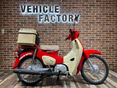 ホンダ　スーパーカブ５０　ハローキティ　新品リヤボックス